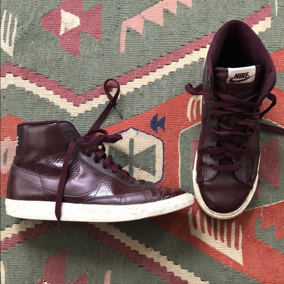 Nike Shoes - Women’s Size 8 Nike Blazers - Maroon Snake Skin